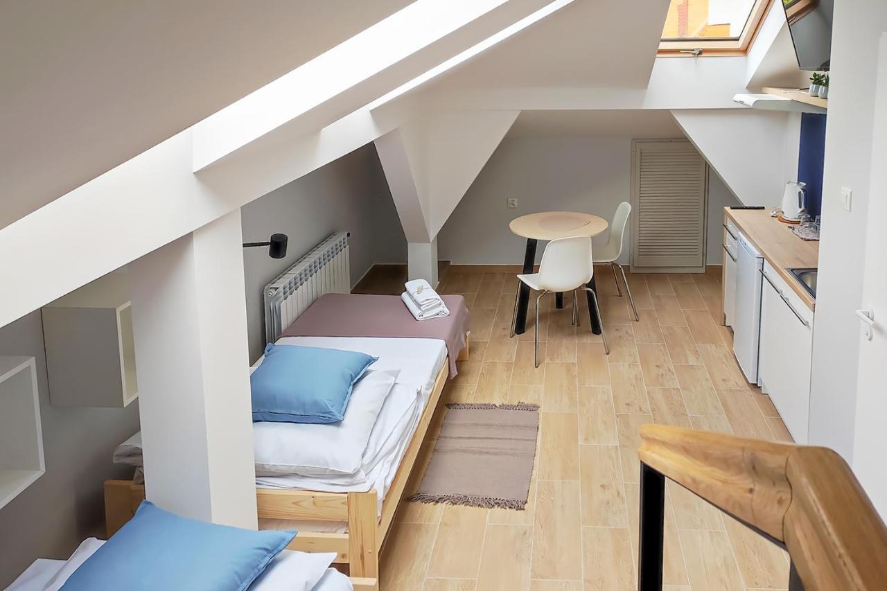 Apart Hostel S8 Blizne Jasinskiego 외부 사진